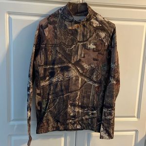 MossyOak starter long sleeve CAMO top says large 42-44 see  picture measures 40